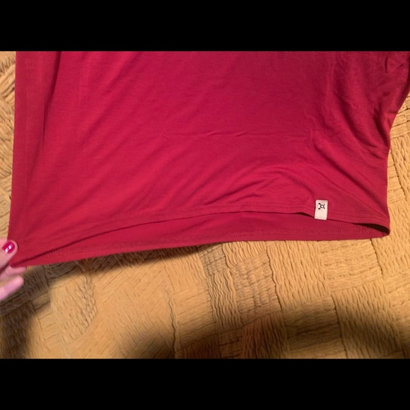 Like New OTF Holiday Tshirt - Picture 5 of 5